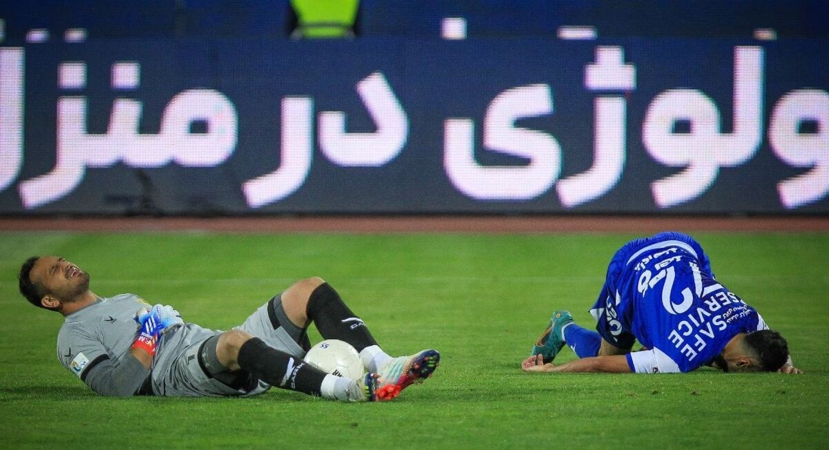 پنالتی استقلال بازهم سوخت؟