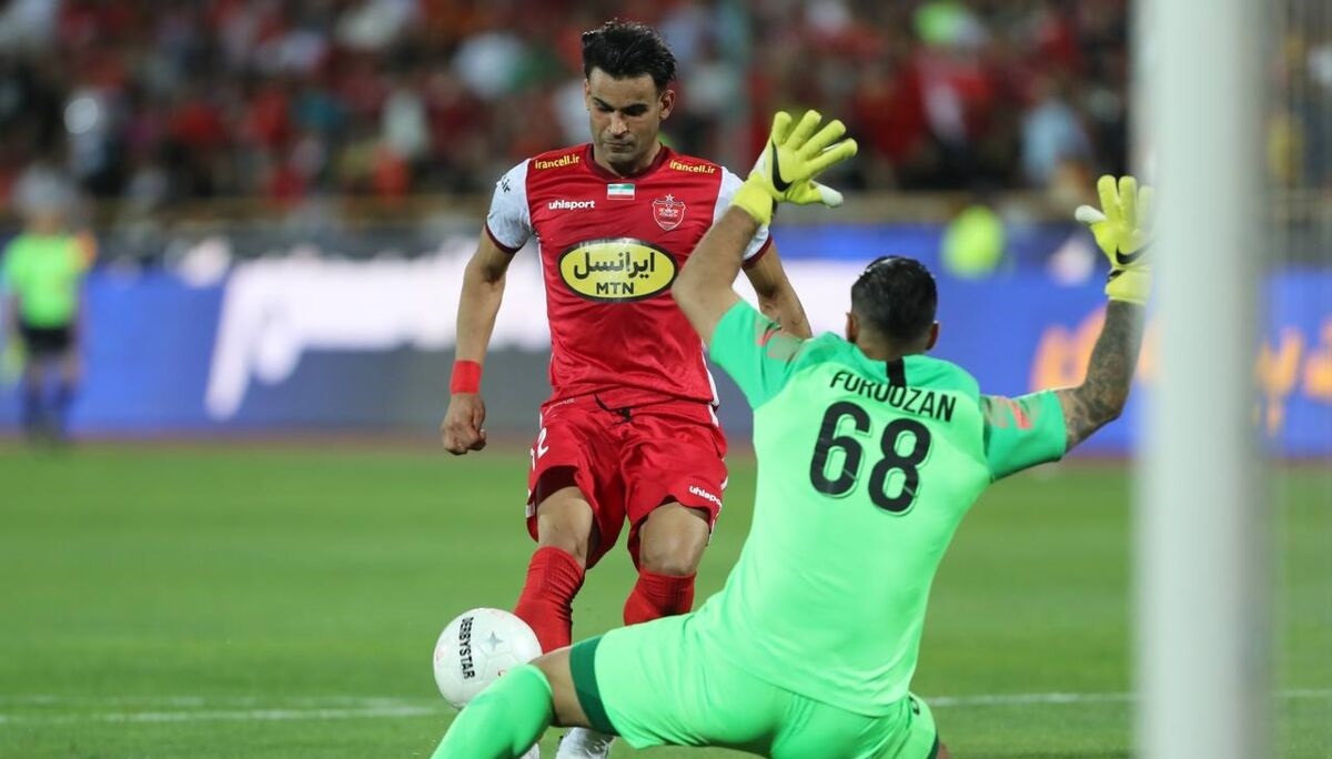 سوتی عجیب ستاره پرسپولیس در هنگام تعویض