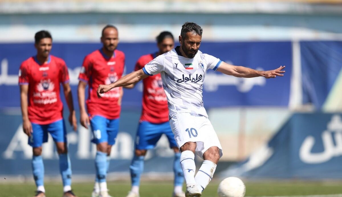 مهاجم ناکام استقلال سلاح مخفی ساپینتو ؟