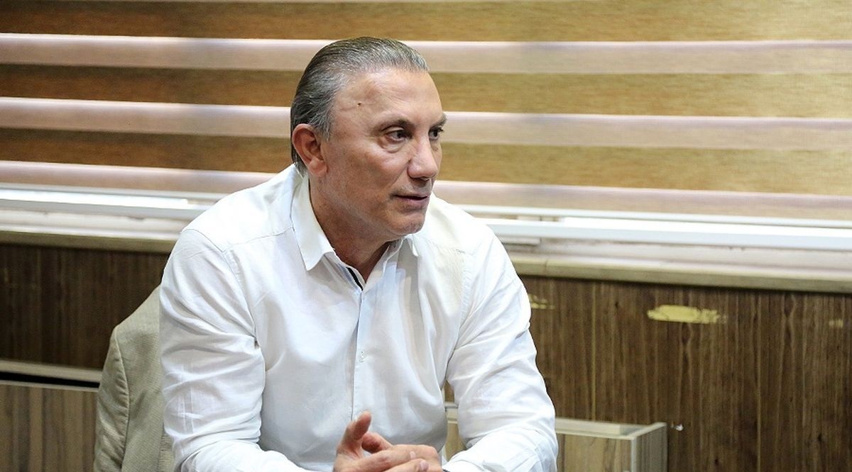 سرمربی سابق پرسپولیس علیه استقلالیها سرمربی سابق پرسپولیس علیه استقلالیها