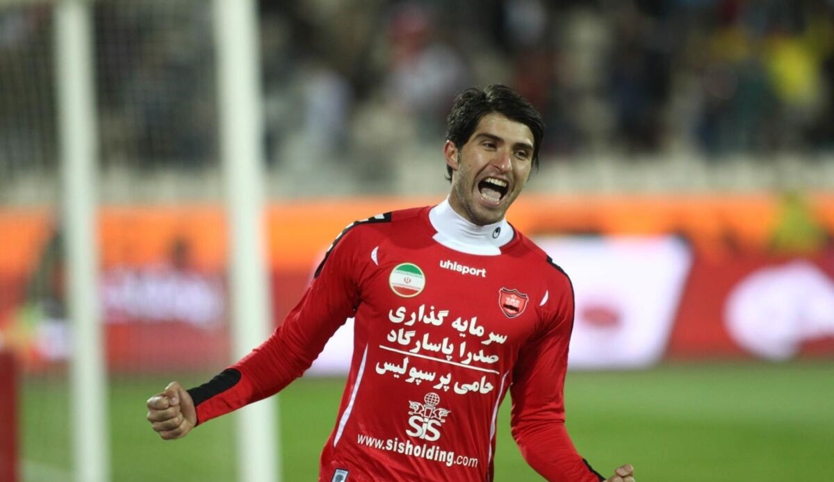 بمب بزرگ استقلال خنثی شد ؛ وقتی مهاجم پرسپولیسی به استقلال نرفت بمب بزرگ استقلال خنثی شد ؛ وقتی مهاجم پرسپولیسی به استقلال نرفت