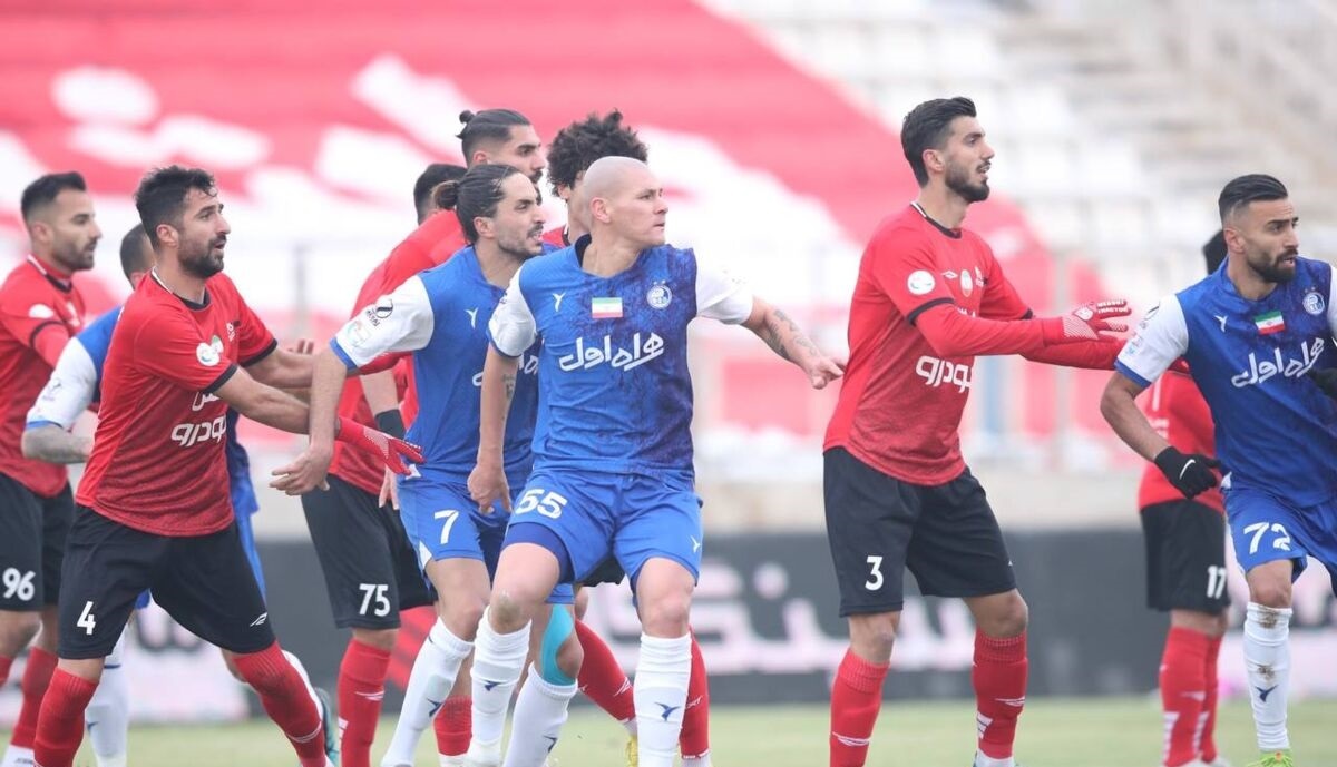 ادعای استقلالی ها رد شد ؛ پنالتی به نفع پرسپولیس بود