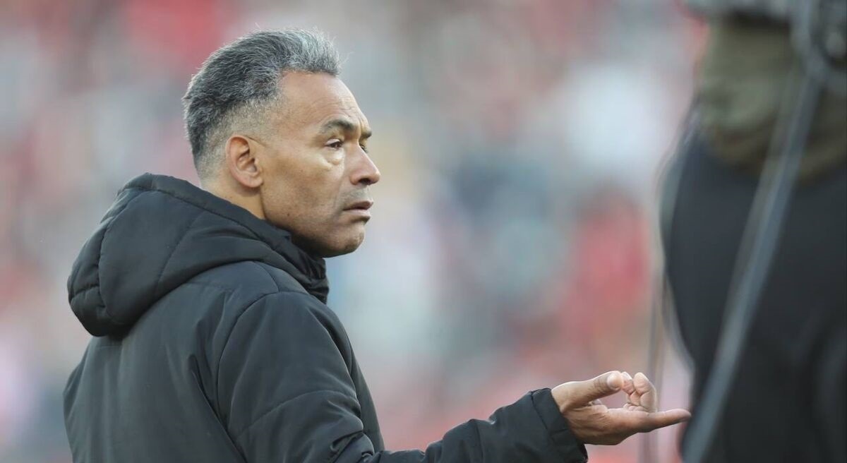 اولین واکنش سرمربی سپاهان به تساوی تلخ! اولین واکنش سرمربی سپاهان به تساوی تلخ!