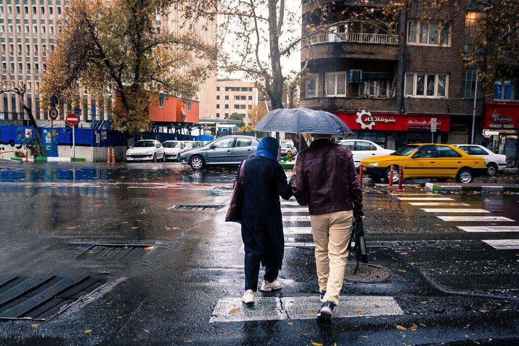 ورود سامانه بارشی به تهران/ افزایش دما تا سه‌شنبه