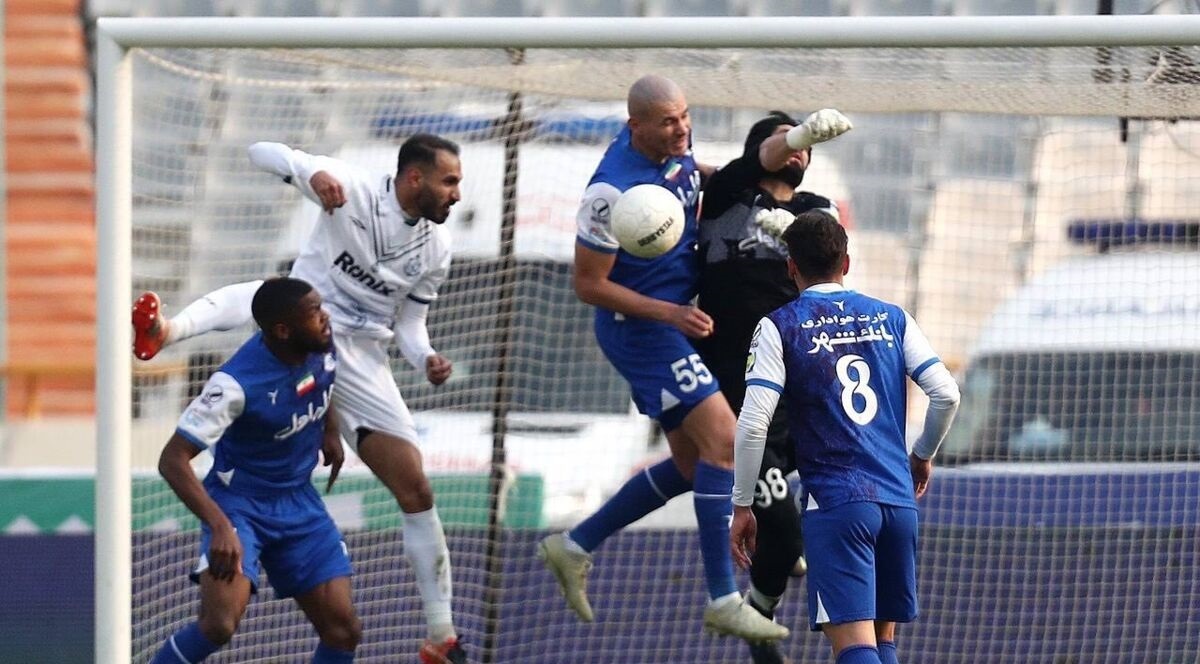 حمله غیرمنتظره به ستاره استقلال در اینستاگرام حمله غیرمنتظره به ستاره استقلال در اینستاگرام