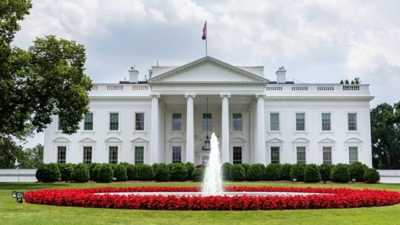 کاخ سفید: هر گزارشی مبنی بر توافق موقت ایران و آمریکا نادرست است