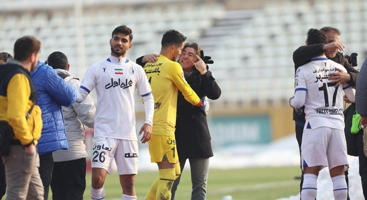 جدایی ستاره استقلال ؟ تصمیم مهم حسین حسینی