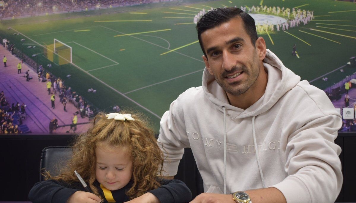 رکورد علی کریمی در دست این ستاره