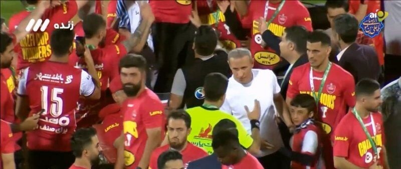 محرومیت برای داور حاضر در جشن قهرمانی پرسپولیس