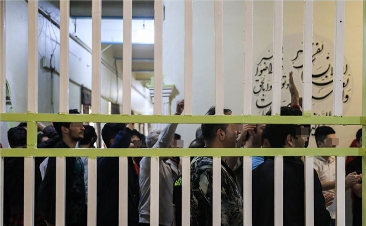 دادگستری: تعداد تهرانیهای عفو شده در زمستان پارسال ۱۵۰۰۰ نفر بود دادگستری: تعداد تهرانیهای عفو شده در زمستان پارسال ۱۵۰۰۰ نفر بود