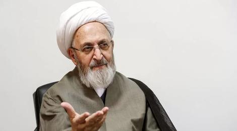 اظهار نظر غیرمنتظره آیتالله سبحانی درباره آپارتماننشینی! اظهار نظر غیرمنتظره آیتالله سبحانی درباره آپارتماننشینی!