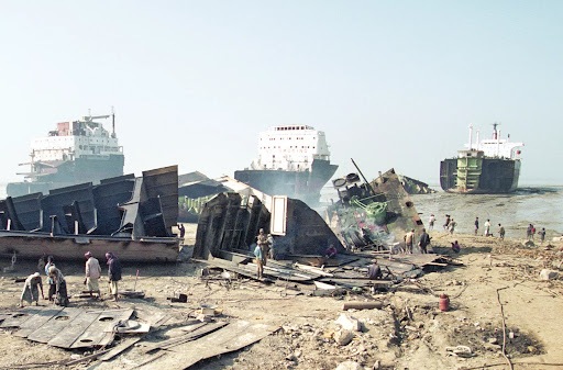 موج جدید آلودگی در راه سواحل ایران؟