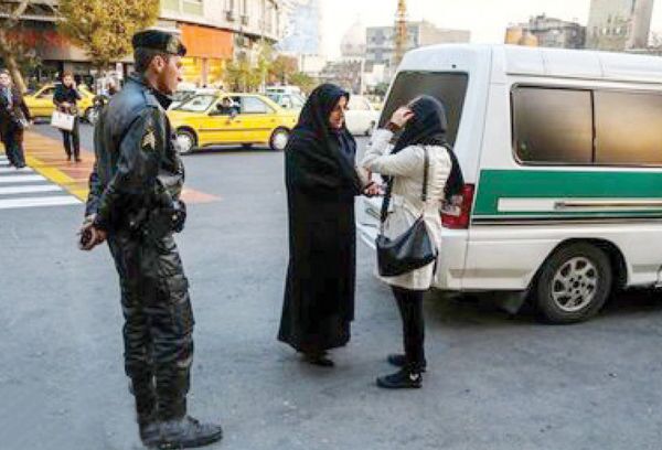 گشت‌های ارشاد فقط در حد تذکر است، بازداشت در کار نیست