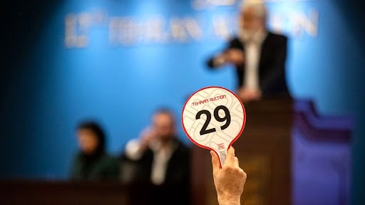 حراج تهران، ماجرای یک حراجی میلیاردی و مالیات نامعلوم و خریداران بی چهره/ محفلی انحصاری برای بهاسازی مصنوعی برای هنر!