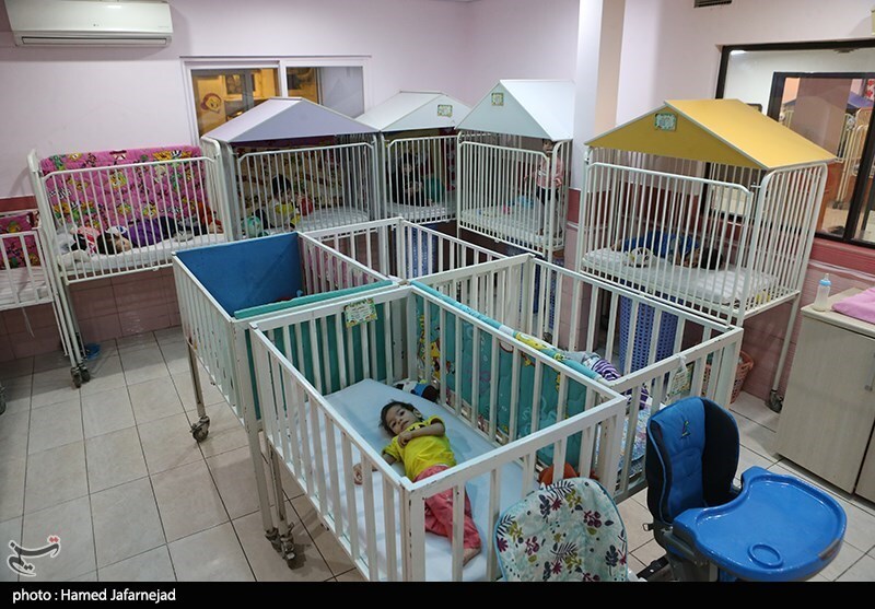 ماجرای نوزاد ۱۸ماههای که در هیئت رها شد ماجرای نوزاد ۱۸ماههای که در هیئت رها شد