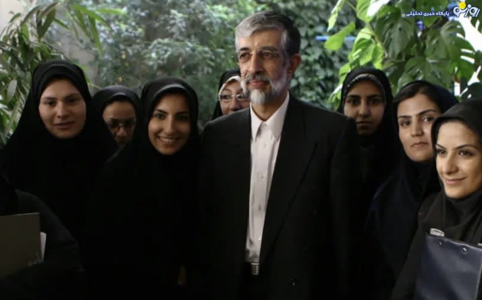 عکس همسر بیژن مرتضوی‌ کنار حدادعادل