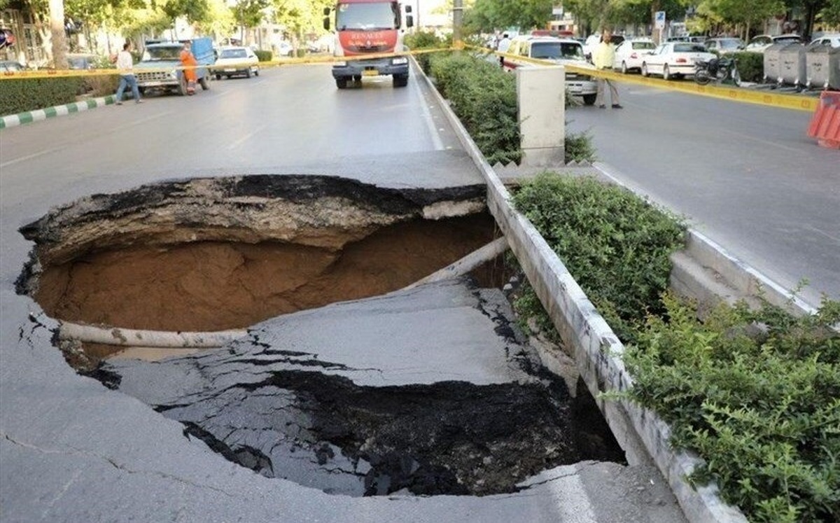 ۳ منطقه تهران در معرض خطر فرونشست زمین