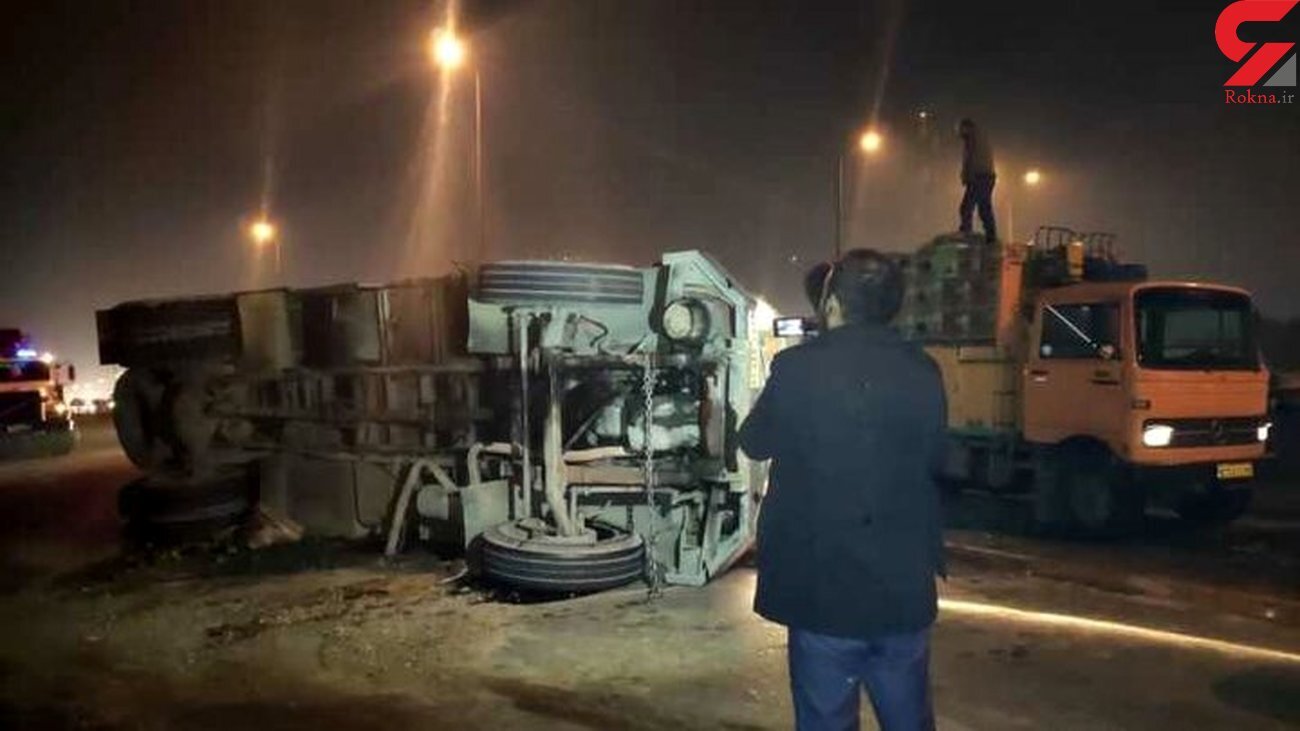 مرگ وحشتناک جوان 27 ساله زیر شن و ماسه کامیون ! / چپ کردن کامیون در خاوران !