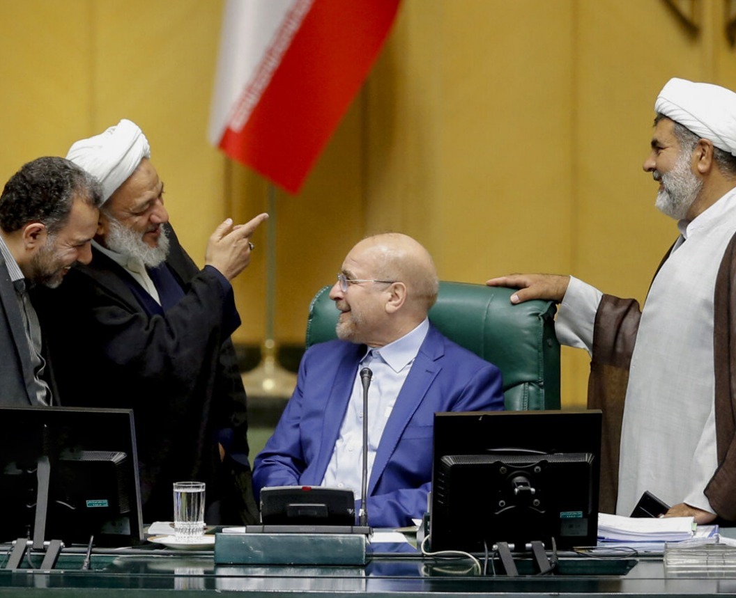 «دست خالی» نواصولگرایان در برابر پایداری‌ها