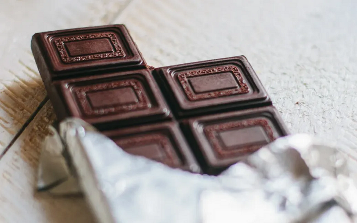 مصرف چه میزان شکلات موجب پیشگیری از بیماری قلبی می‌شود؟