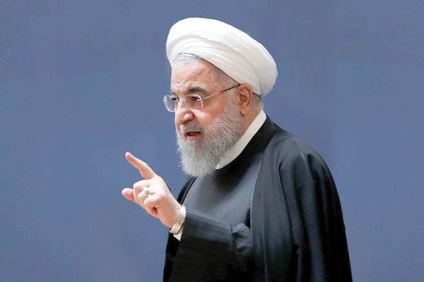 روحانی: باید هوشیار باشیم تا سایه جنگ از کشور دور شود/حداقل پنج هدیه بزرگ برای دولت بعد به یادگار گذاشتیم