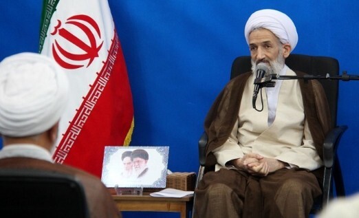 واکنش نماینده ولی فقیه در مازندران به تقدیر از پزشک بدون حجاب: این منکر با عذرخواهی هم از بین نمیرود؛ باید آن زن توبه کرده و چادری شود واکنش نماینده ولی فقیه در مازندران به تقدیر از پزشک بدون حجاب: این منکر با عذرخواهی هم از بین نمیرود؛ باید آن زن توبه کرده و چادری شود
