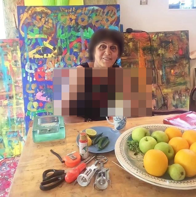 برهنگی خانم بازیگر ایرانی در خارج/عکس