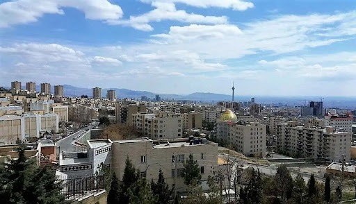 پیش‌بینی بازار مسکن در سال ۱۴۰۳ / چرا قیمت خانه در مسیر صعودی قرار گرفت؟