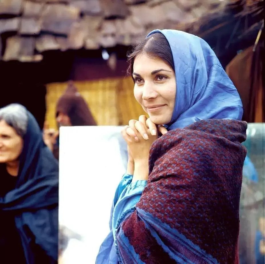 عکس لو رفته قبل از فوت پروانه معصومی عکس لو رفته قبل از فوت پروانه معصومی