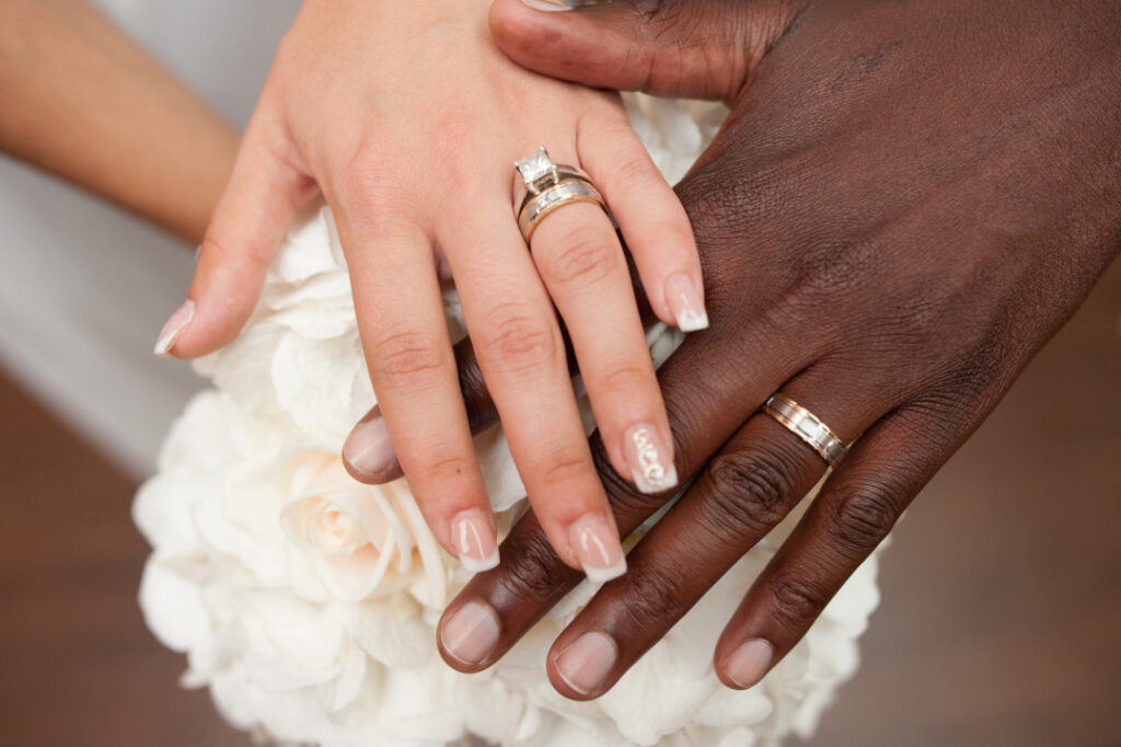 عجیب‌ترین قوانین ازدواج و طلاق در کشورهای جهان