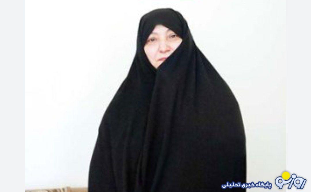 گاف سنگین تیم جلیلی / همسر شهید حمید باکری: ذوق زده نشوید؛ این عکس من هست، ولی من به پزشکیان رای می‌دهم