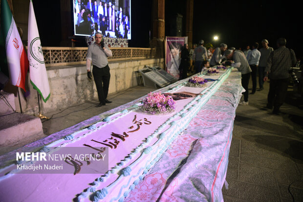 عکسی از مرتفع‌ترین کیک ایران برای عید غدیر