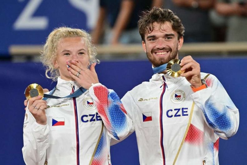داستان جالب زوج ورزشکاری که طلاق گرفتند اما باهم مدال طلا گرفتند!