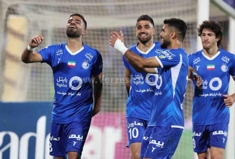 استقلال سرگردان شد: بدون ورزشگاه برای بازی! استقلال سرگردان شد: بدون ورزشگاه برای بازی!