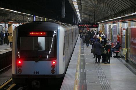 ورود به مترو تهران با آیفون ۱۵ ممنوع شد!
