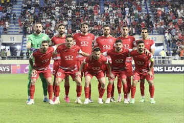 پنجره پرسپولیس باز شد