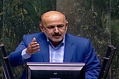 چرا فرهنگیان بازنشسته باید ماه‌ها در انتظار دریافت پاداش پایان خدمت خود باشند؟