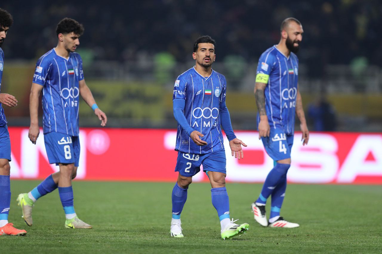 صالح حردانی دیدار حساس استقلال مقابل تراکتور را از دست داد صالح حردانی دیدار حساس استقلال مقابل تراکتور را از دست داد