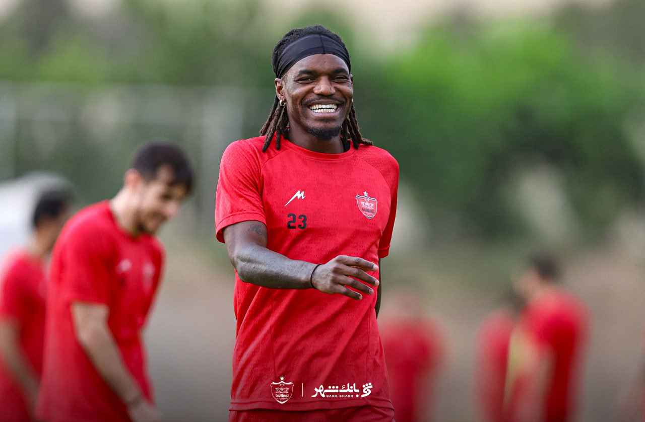 غیبت وینگر خبرساز پرسپولیس در تمرینات، این بار بهخاطر سرما! غیبت وینگر خبرساز پرسپولیس در تمرینات، این بار بهخاطر سرما!