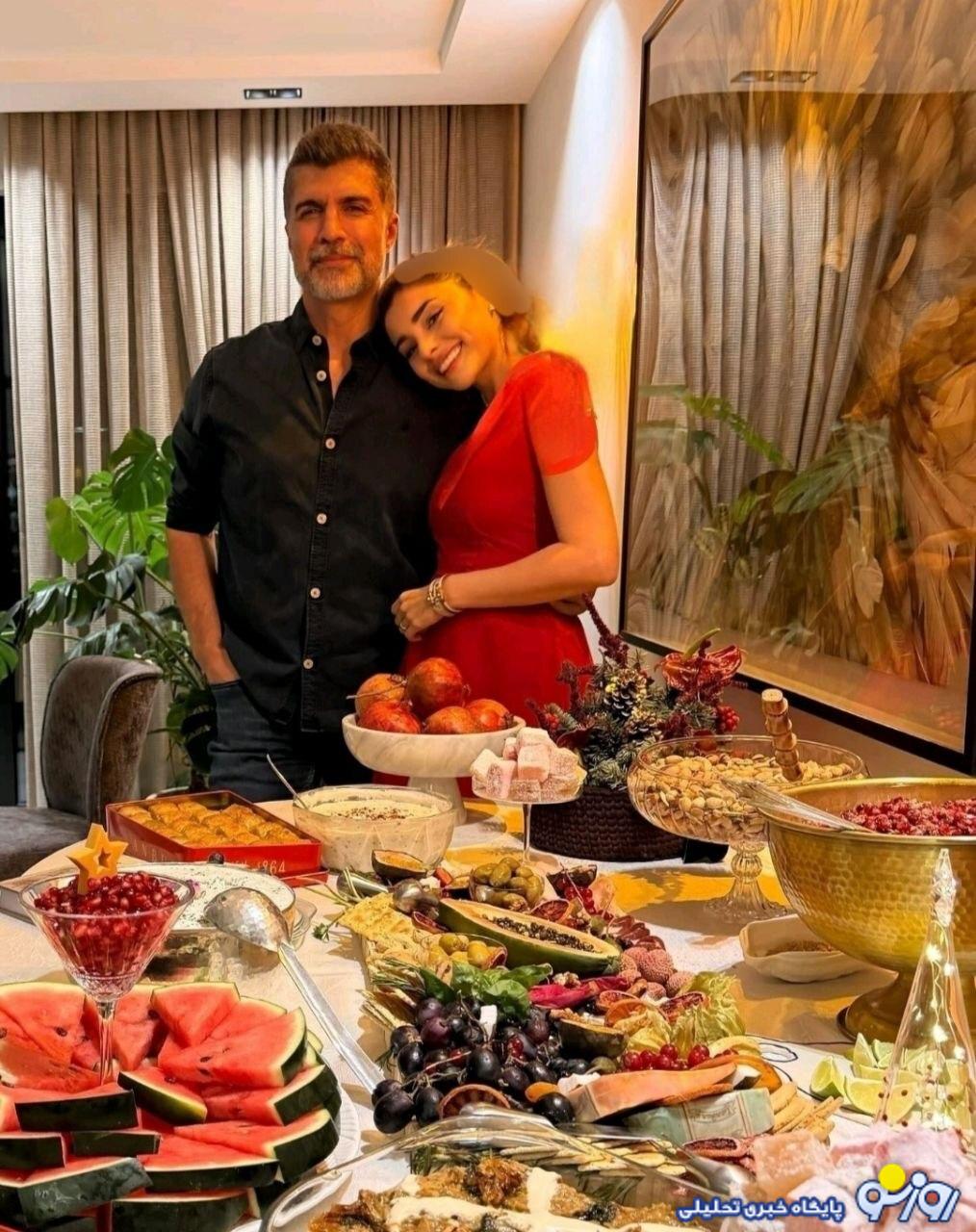 عکسی از اوزجان دنیز بازیگر و خواننده مشهور ترک با چیدمان شیک شب یلدا!