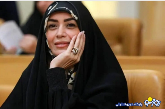 الهام چرخنده ۲۳ ساله در کنار محمدرضا فروتن الهام چرخنده ۲۳ ساله در کنار محمدرضا فروتن