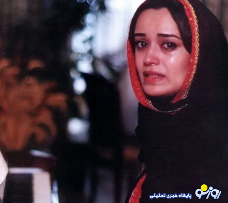 الهام چرخنده ۲۳ ساله در کنار محمدرضا فروتن الهام چرخنده ۲۳ ساله در کنار محمدرضا فروتن