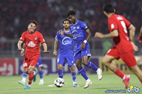 حسرت ۱۸۰ دقیقه‌ای تراکتور مقابل استقلال 