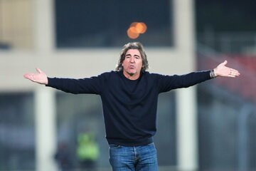 واکنش ساپینتو به لغو بازی در مشهد