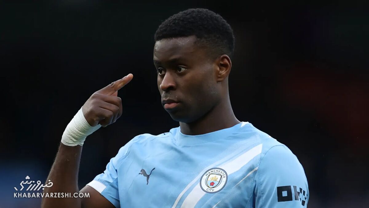 گواردیولا عصبانی شد: پولش را می‌دهیم، چرا نباید بازی کند؟!