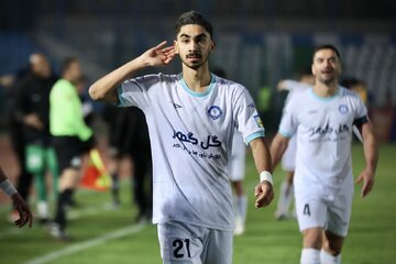 حسرت بزرگ آبیها؛ پدیده جدید لیگ برتر استقلالی است! حسرت بزرگ آبیها؛ پدیده جدید لیگ برتر استقلالی است!