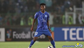 این بازیکن خارجی را در استقلال تخریب می‌کنند