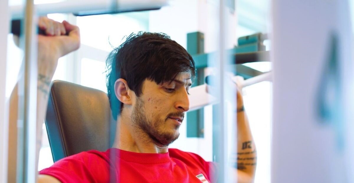 سردار آزمون: این روز‌ها برای افرادی گریه می‌کنم که اصلاً آنها را ندیده‌ام