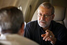 لاریجانی: ما پیامی برای طرف آمریکایی ارسال نکردیم و عمانی‌ها دیدگاه‌های آمریکایی را به ما منتقل کردند