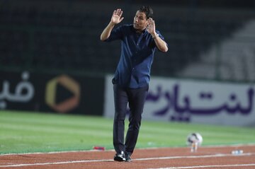 قیام یک پرسپولیسی علیه تیم اوسمار/ پرسپولیس از لیست مدعیان خارج می شود؟